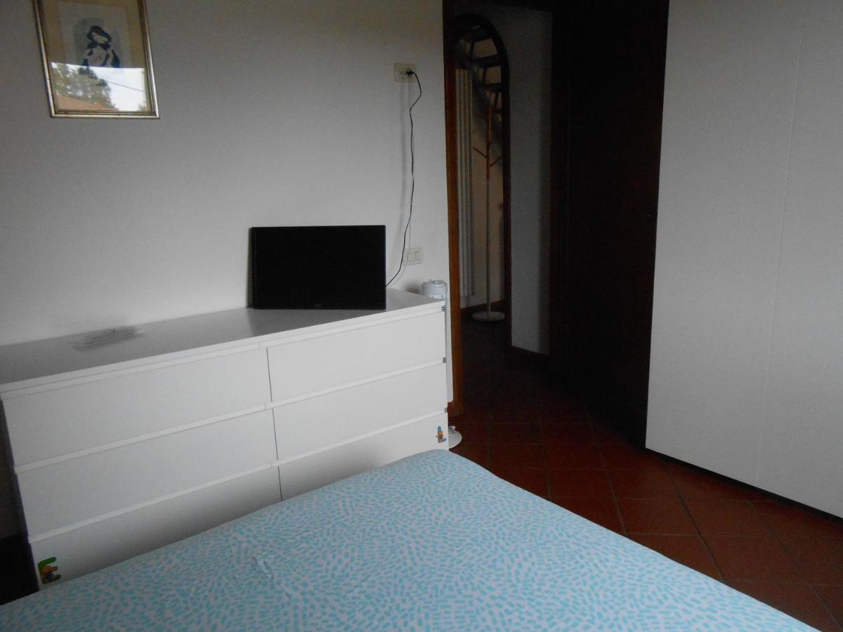 Casa Vacanze Orsi ลุคคา ภายนอก รูปภาพ