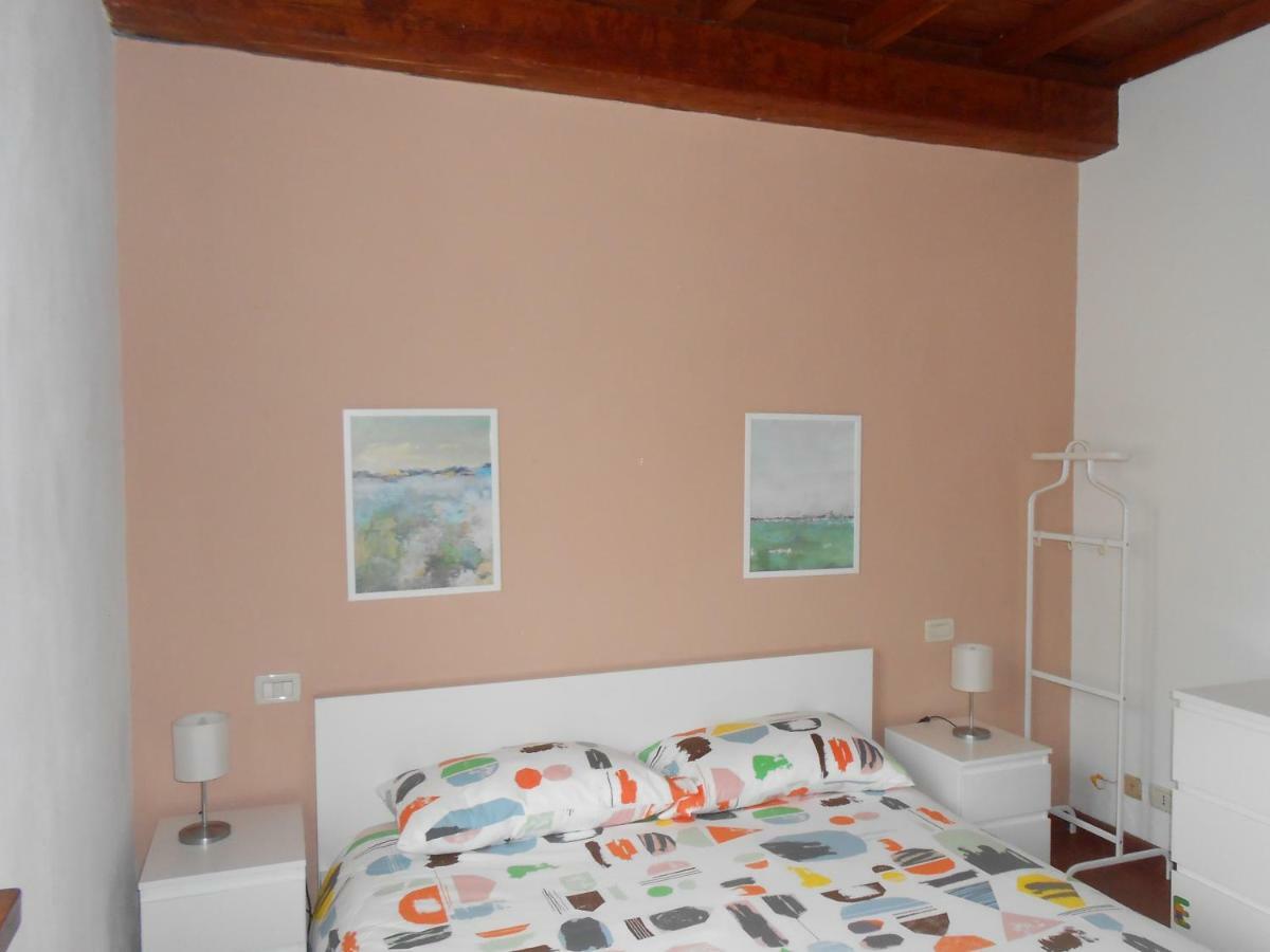 Casa Vacanze Orsi ลุคคา ภายนอก รูปภาพ
